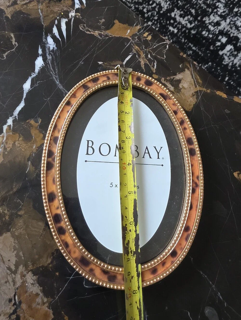 Bombay good holds